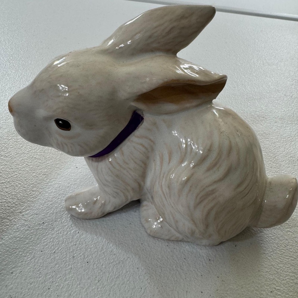 VTG Ceramic Bunny Rabbit Figurine Purple Collar Collectible Easter Decor MARKed